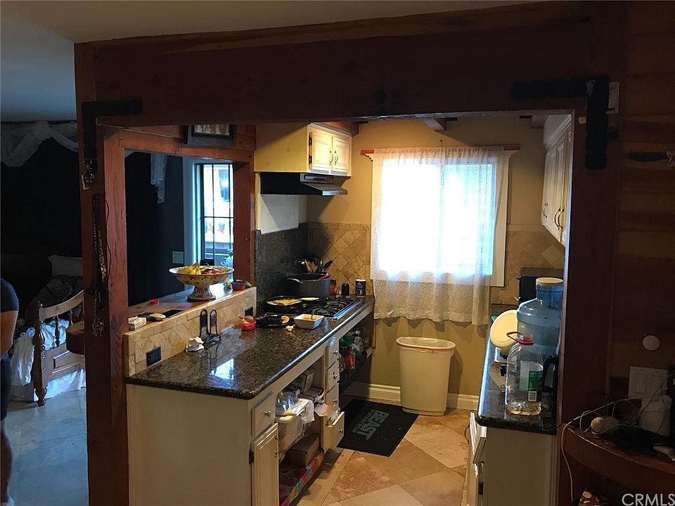 2nd image of 26427 Paseo Pamela