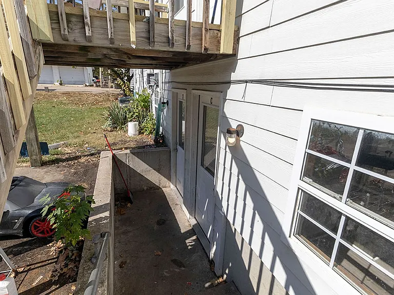 2916 Leeway Dr #C — Photo 16