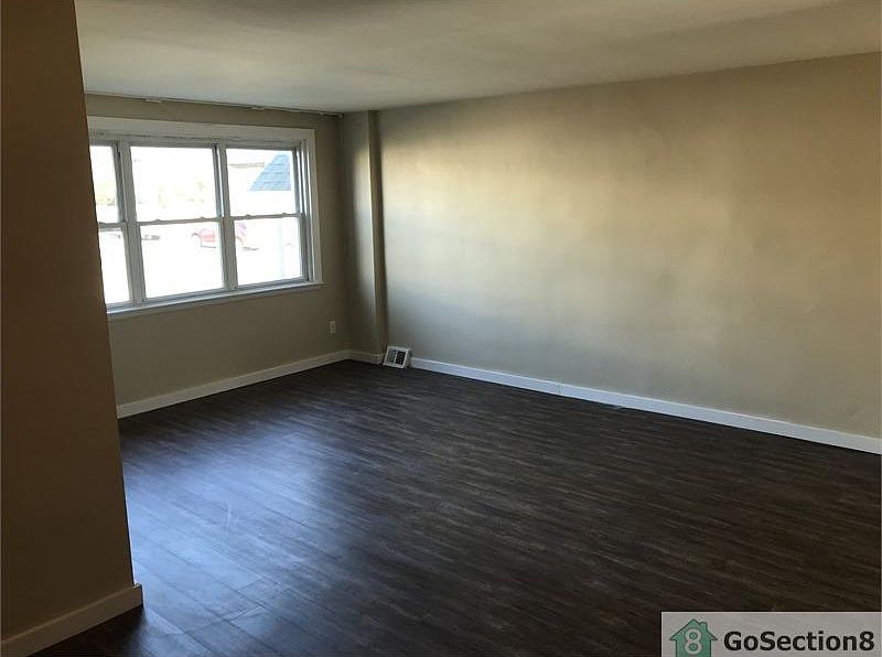 1st image of 4048 N 12th St