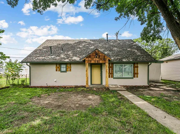 1836 S Laura Ave, Wichita, KS 67211