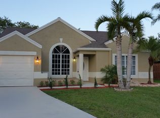 8398 Dynasty Dr, Boca Raton, FL 33433