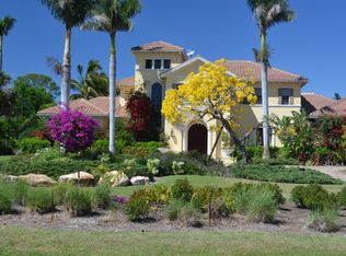 125 Mahogany Dr, Naples, FL 34108