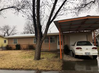 302 SW 12th St, Andrews, TX 79714