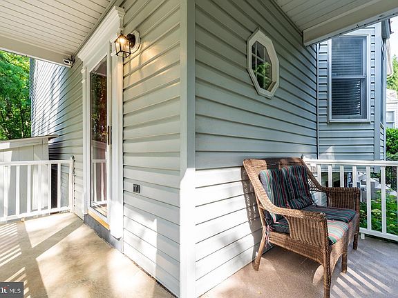 4th image of 1609 Elkwood Ct