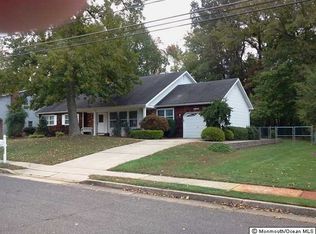 29 Sandburg Dr, Marlboro, NJ 07746