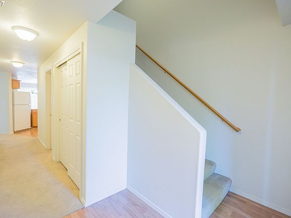 5th image of 5506 NE 89th Ave