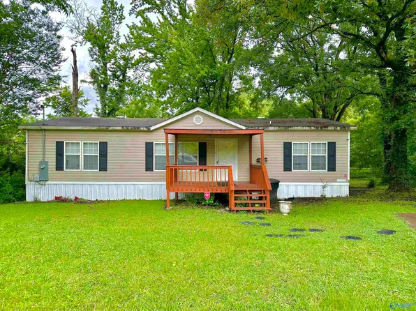 126 N 21st St, Gadsden, AL 35903