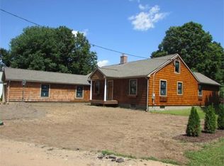 33 Stone Path Ln, Easthampton, MA 01027