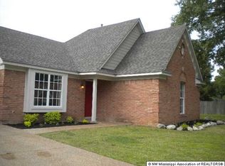 6510 Firefly Cv, Walls, MS 38680