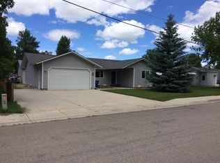 911 6th Ave E, Sheridan, WY 82801