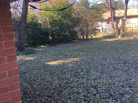 3rd image of 12217 Bellafonte Dr