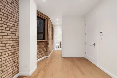 Rented by Places NYC