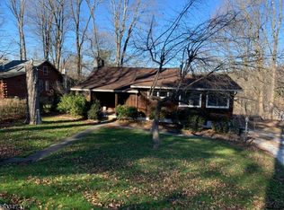 5 Ridge Rd, Newton, NJ 07860