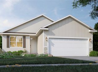 2450 E Kenyon Ave, Des Moines, IA 50320