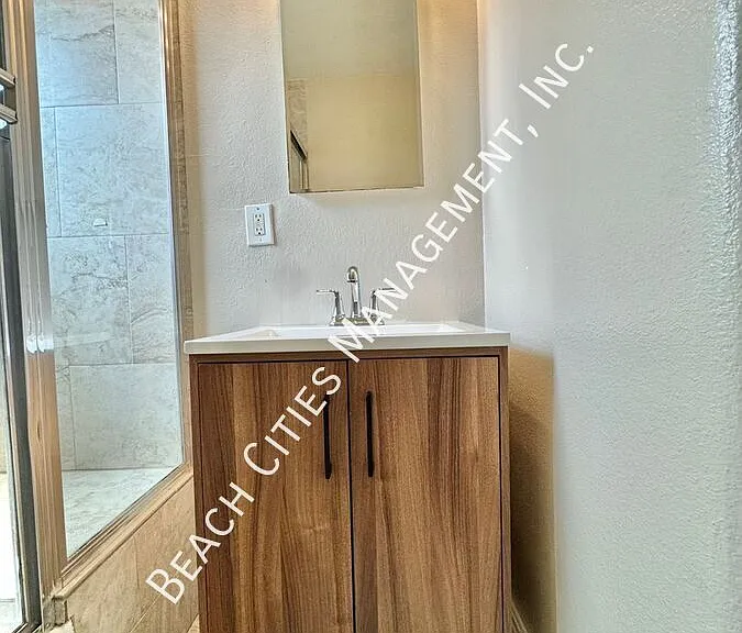 2167 Pine Ave #2171 — Photo 56
