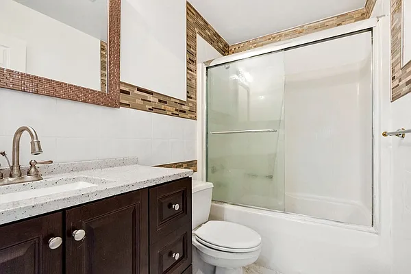 Rented by LG Fairmont Group | media 3