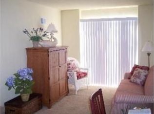 1916 97th St #1916, Kansas City, MO 64131