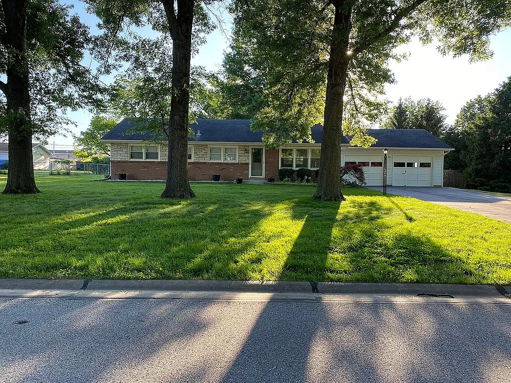 20 Flesher Dr photo 1