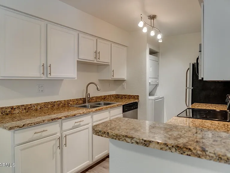 5995 N 78th St #2103 — Photo 15