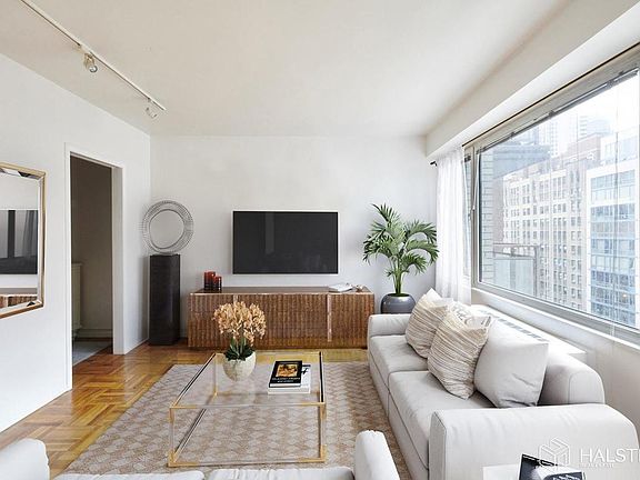 3rd image of 303 E 57th St APT 10A