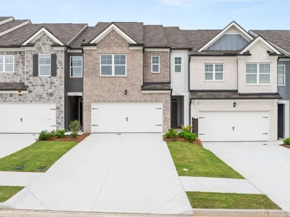 3724 Skylar Dr, Douglasville, GA 30135
