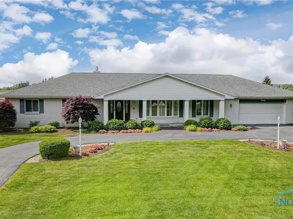 5408 Brown Rd, Oregon, OH 43616