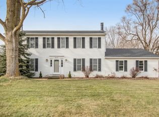 5836 E Silo Ridge Dr, Ann Arbor, MI 48108
