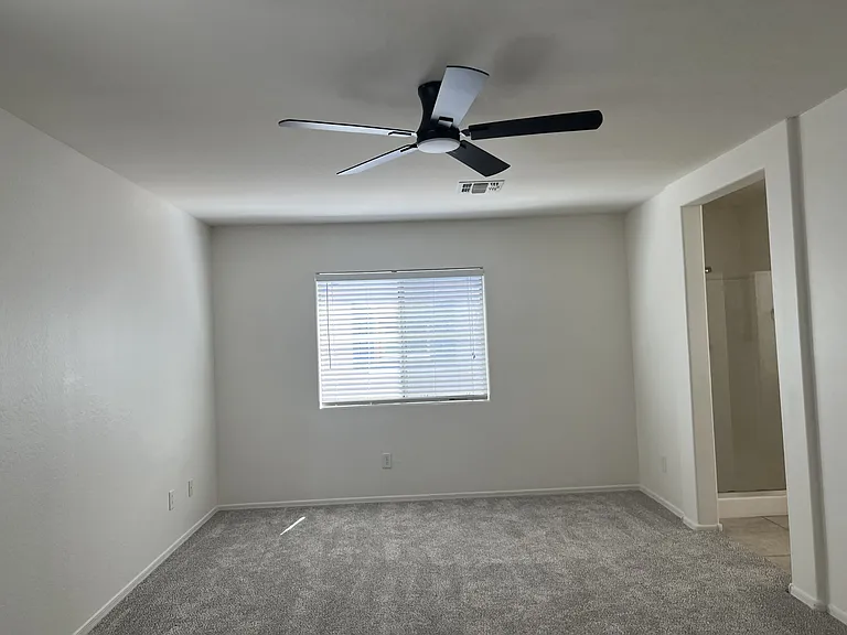 1672 E Elgin St — Photo 6