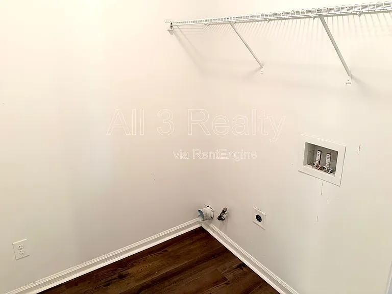 7766 Flyaway Rd — Photo 18