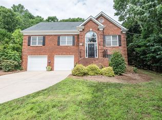 503 Grayson Ct, Matthews, NC 28105