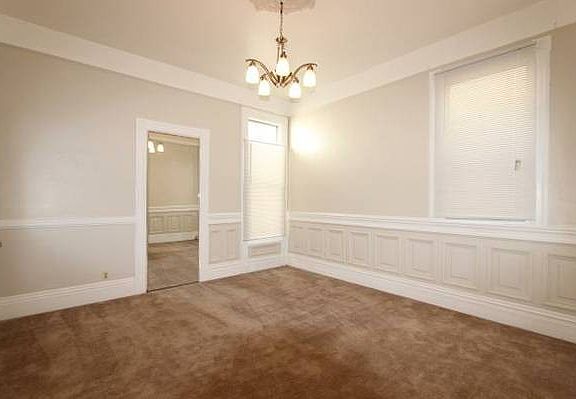 2nd image of 1012 Guerrero St