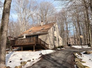 38 E Creek View Dr #H1140, Gouldsboro, PA