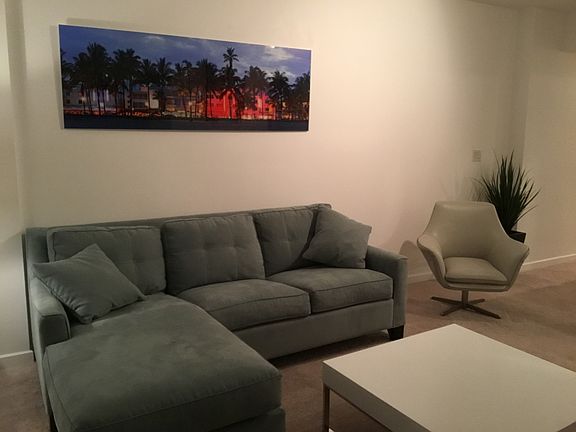 5th image of 335 Biscayne Blvd #3303