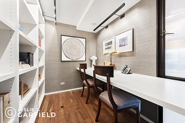 Sold by Leslie J. Garfield | media 10