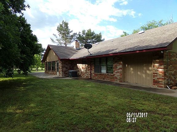 4th image of 204 W Rock Creek Dr