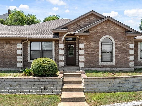 4th image of 1616 Tanglewood Dr