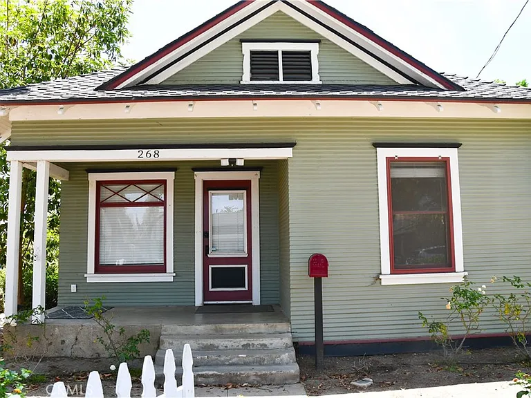 268 N Grand St — Photo 1
