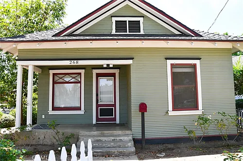 268 N Grand St Photo 1