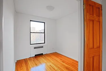 Rented by Waldstar Real Estate LLC