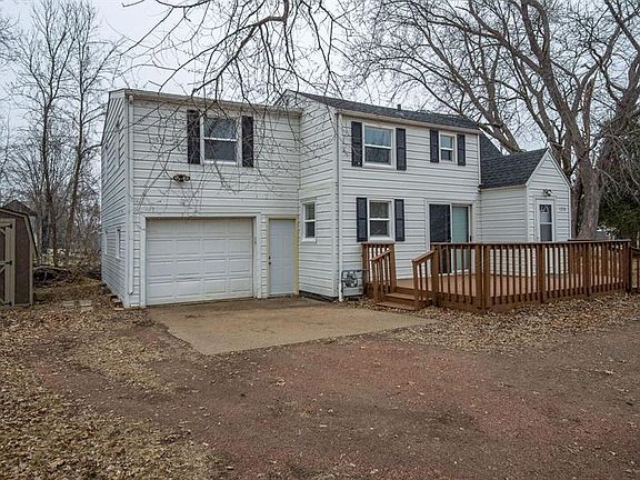 3rd image of 1210 Cora Avenue