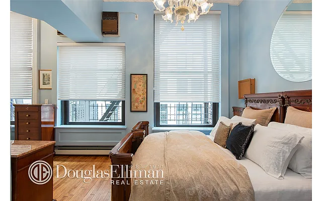Sold by Douglas Elliman | media 12
