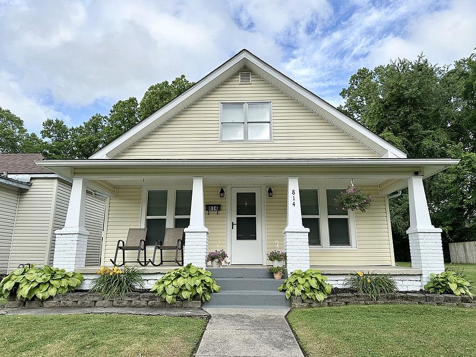 1st image of 814 Russ St