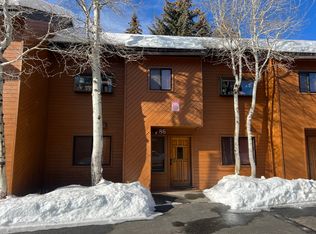 4710 Minaret Rd #86, Mammoth Lakes, CA 93546