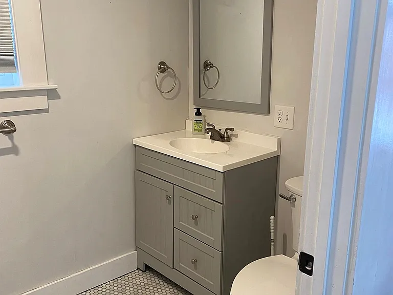 27 Pierce St — Photo 6