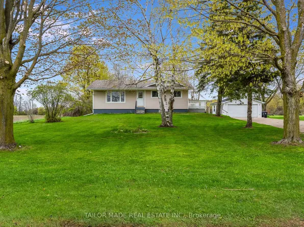 61 George St, Clearview, ON L0M 1G0