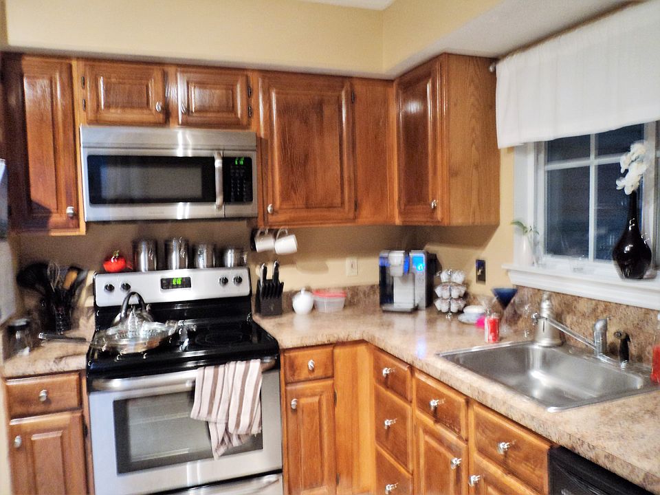 2nd image of 1 Forest Glen Cir #16
