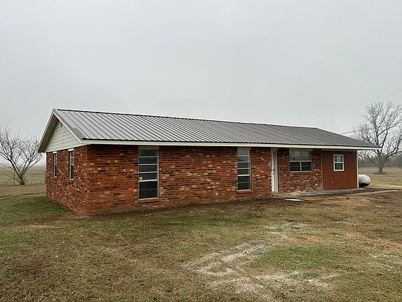 3rd image of 40564 E County Road 1510