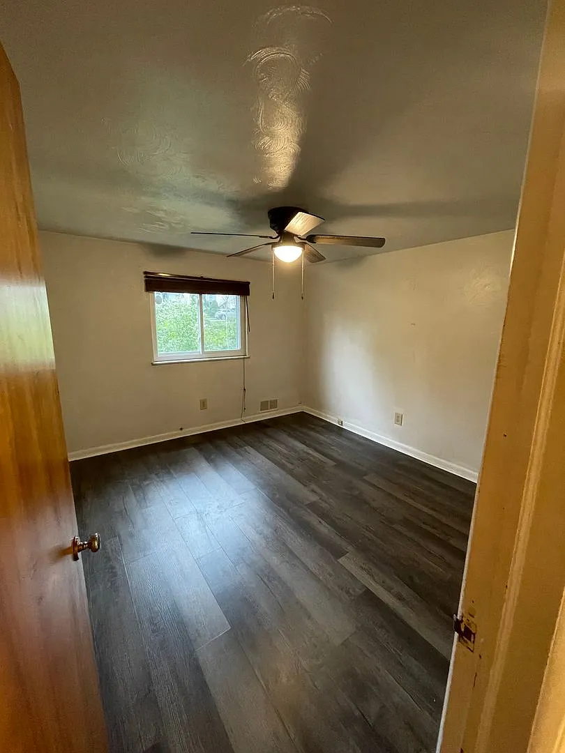 411-413-415 Spruce St. Canonsburg PA 15317 — Photo 3