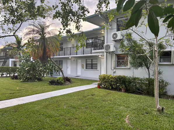 4590 SW 67th Ave APT 3, Miami, FL 33155