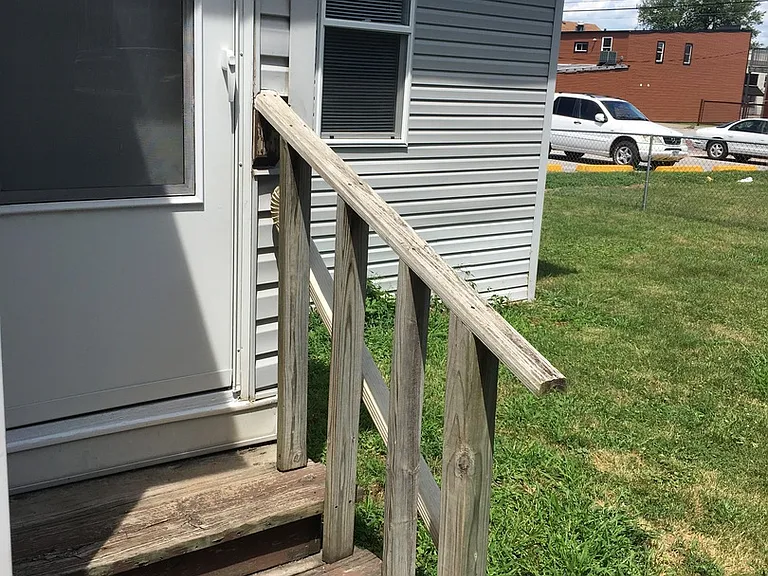 1511 Ripley St — Photo 18